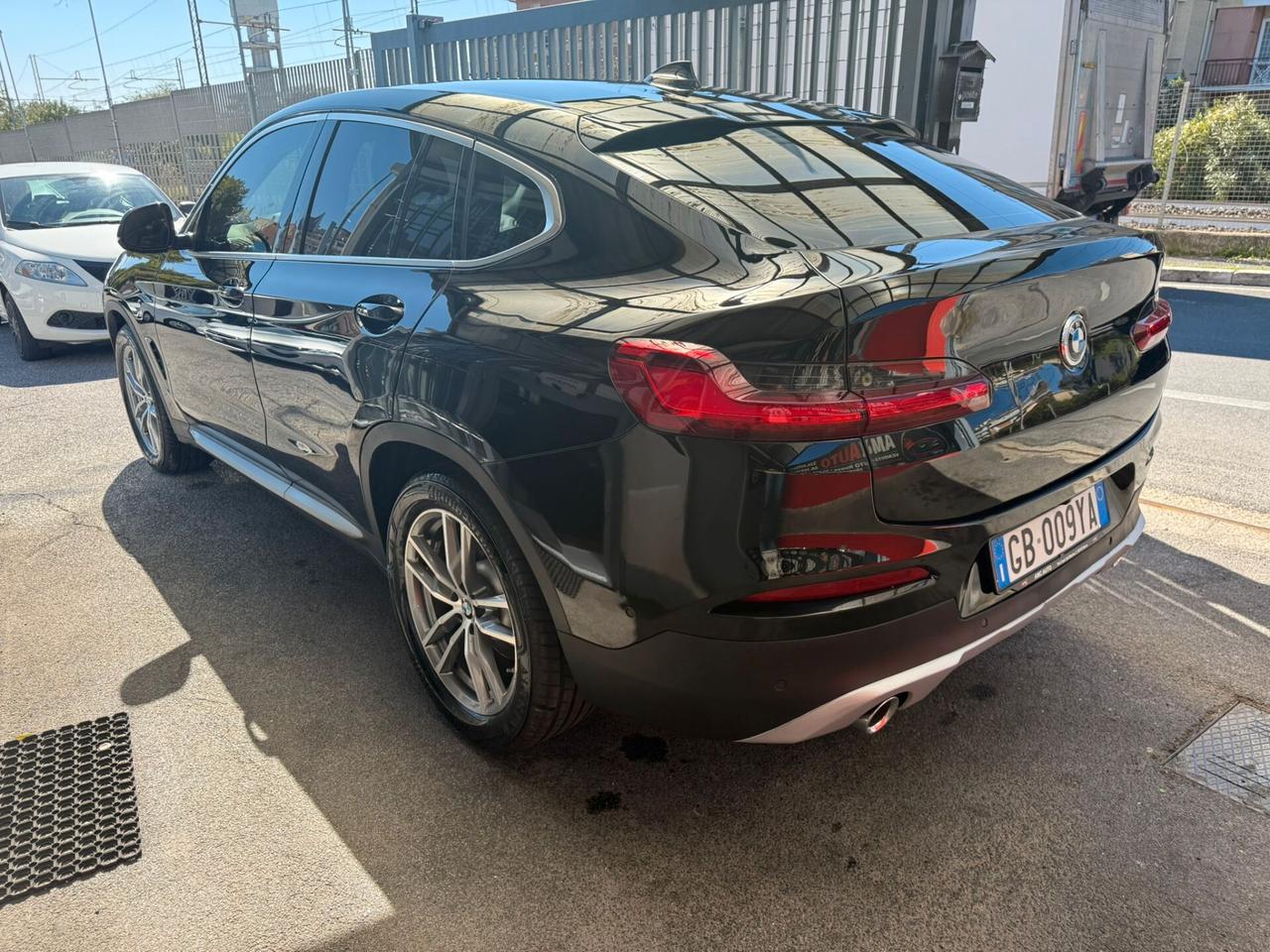 Bmw X4 xDrive20i Business Advantage