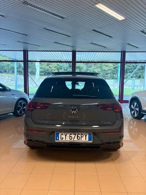 Volkswagen Golf 1.5 eTSI 115 CV DSG R-Line Plus