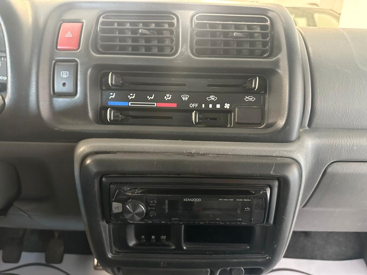 Suzuki Jimny 1.3i 16V cat 4WD JLX