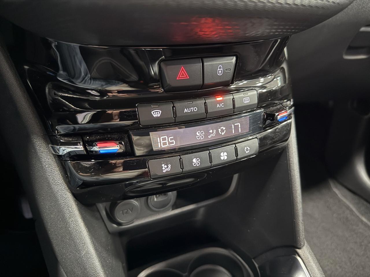 Peugeot 208 BlueHDi 100 S&S 5 porte Allure