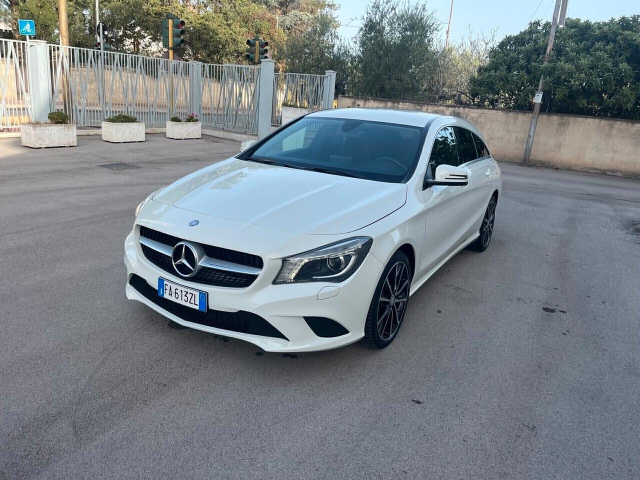 Mercedes-benz CLA 200 CDI Automatic Sport Km 99.00