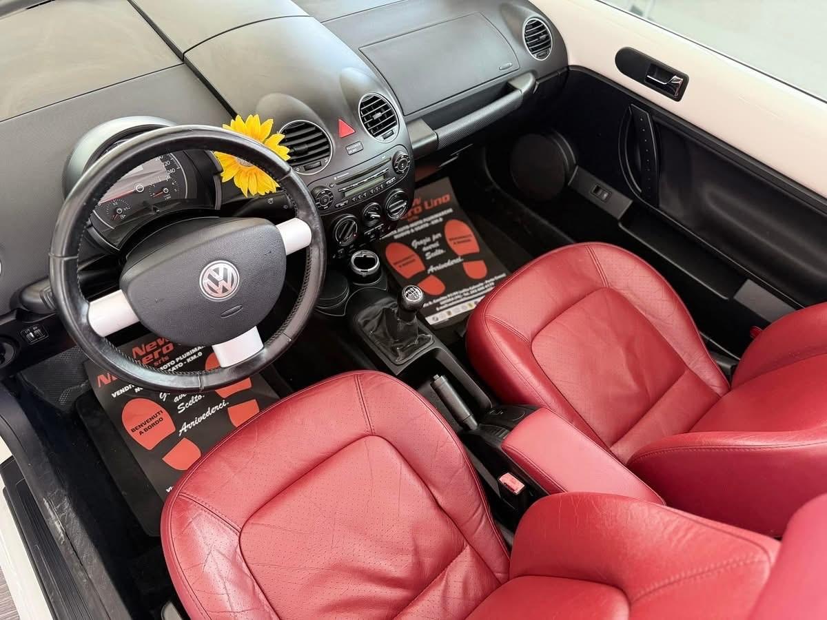 Volkswagen New Beetle Redlimited 1.9 TDI 105cv Cabrio 2010