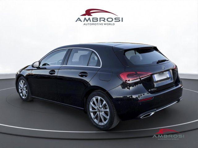 MERCEDES-BENZ A 180 180 d Business - PER OPERATORI DEL SETTORE
