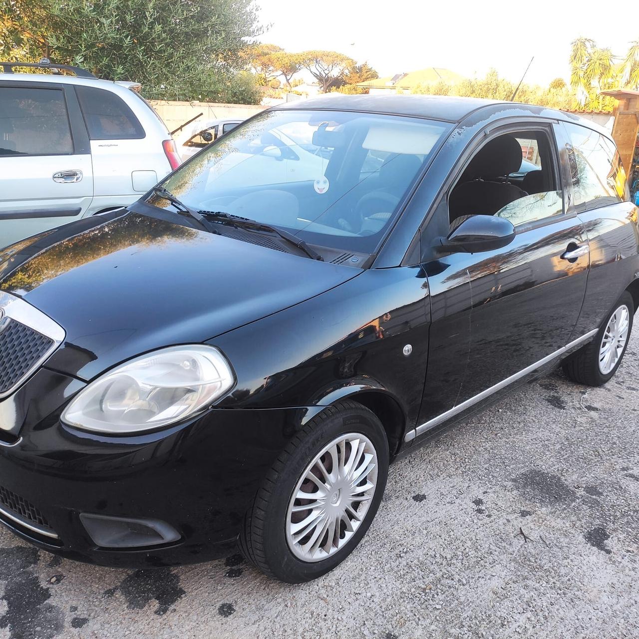 Lancia Ypsilon 1.3 Multijet 90cv
