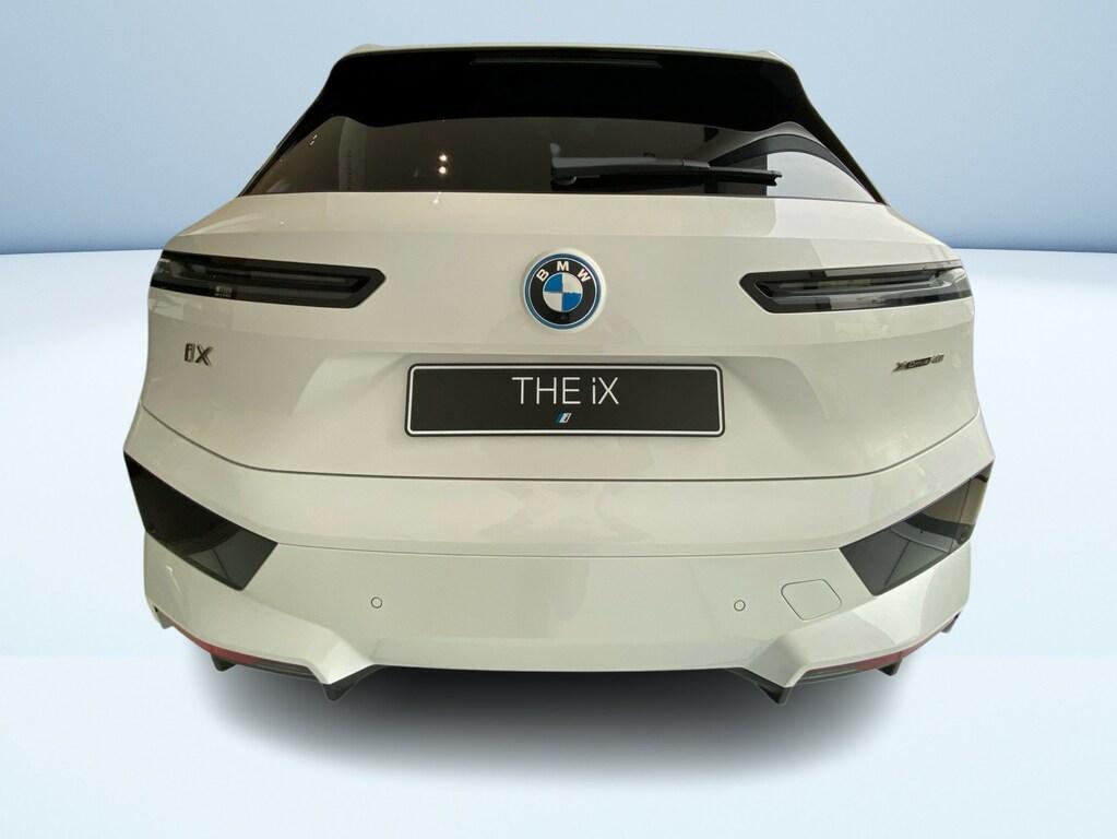 BMW iX 40 Edition Signature xDrive