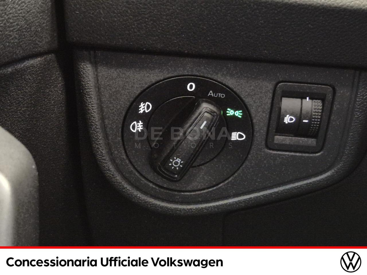 Volkswagen Taigo 1.0 tsi r-line 115cv