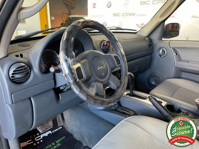 JEEP Cherokee 2.8 CRD Autom. Limited *GANCIO TRAINO