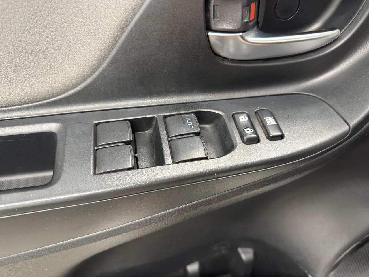 Toyota Yaris 5p 1.5 Active