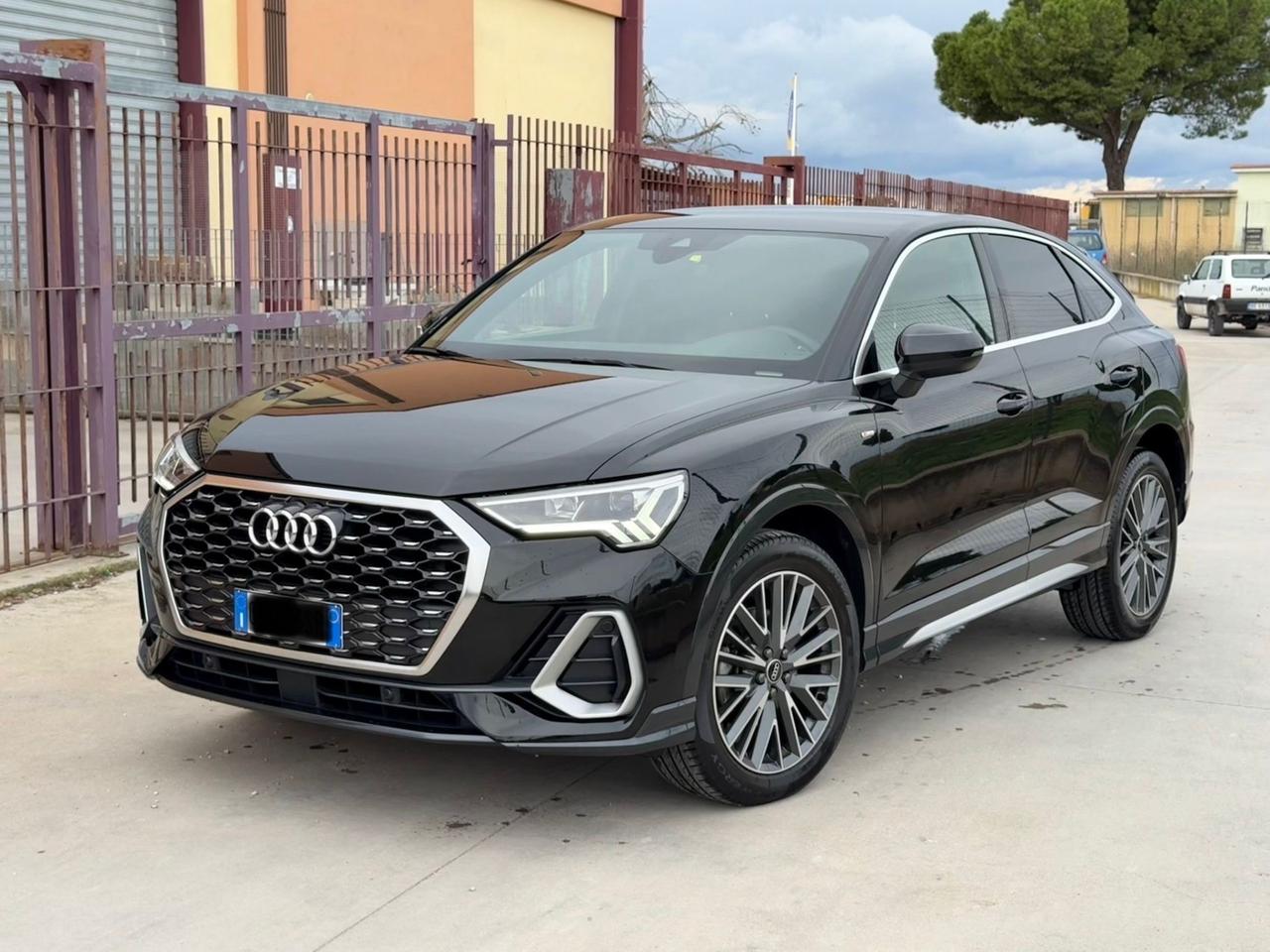 Audi Q3 35 TDI S tronic line edition