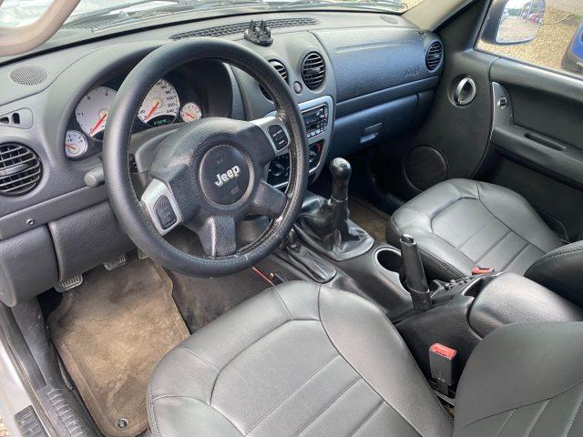 JEEP Cherokee 2.5 CRD Sport