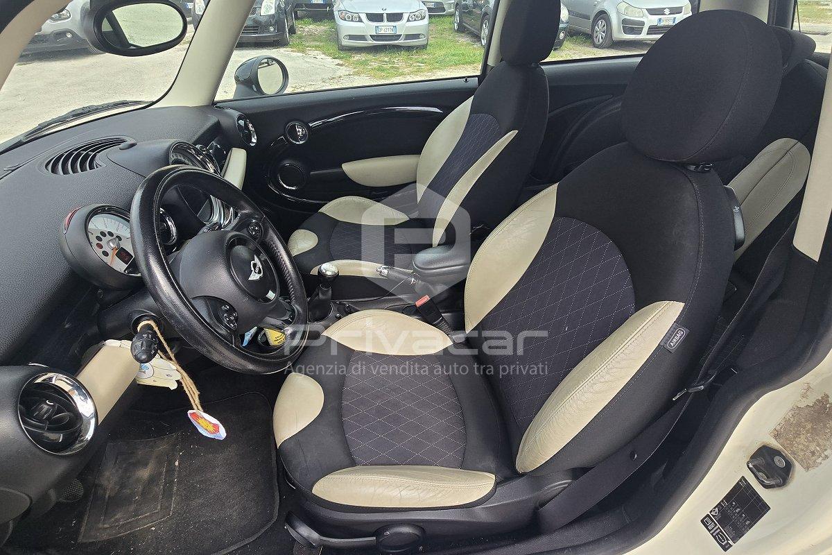 MINI Mini 1.6 16V Cooper D