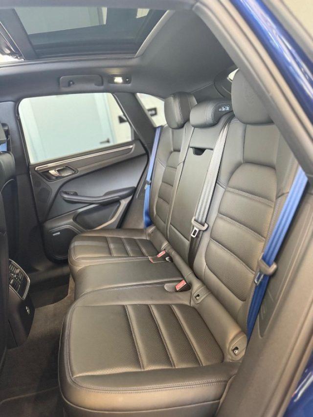 PORSCHE Macan 2.0 T //TETTO//21//BOSE//