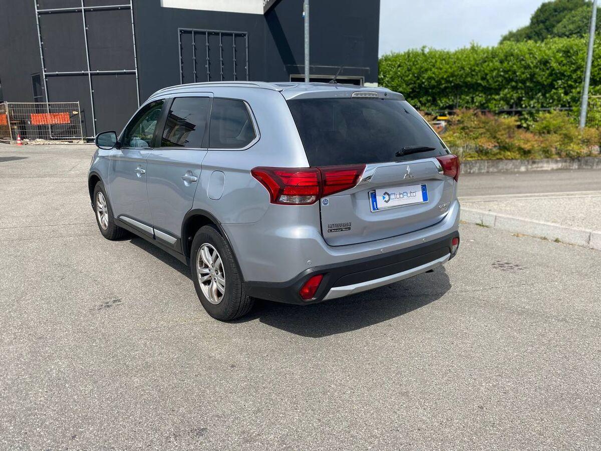 Mitsubishi Outlander Outlander 2.2 Intense awd 5p.ti