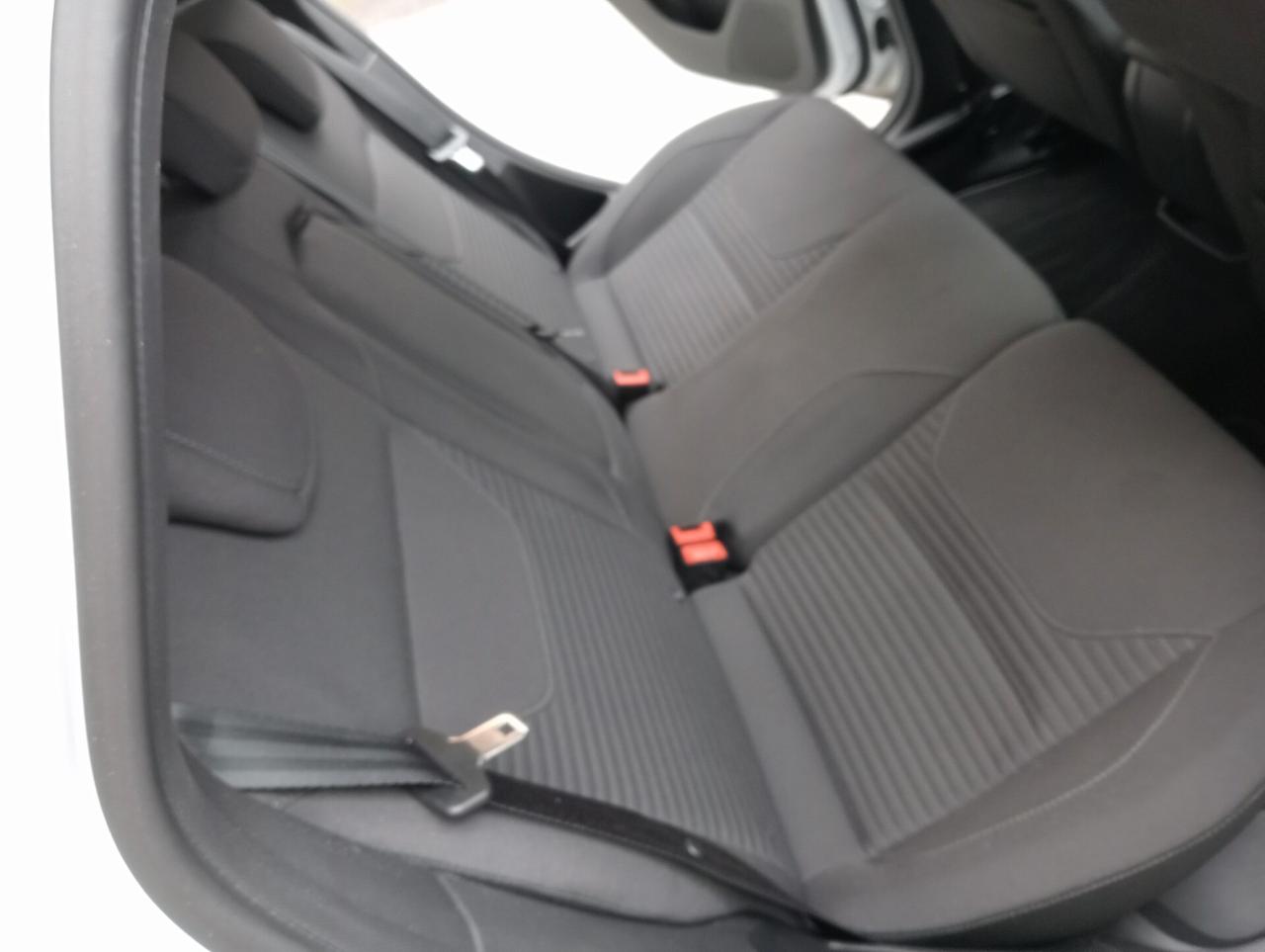 Ford Focus 1.6 120 CV GPL Titanium