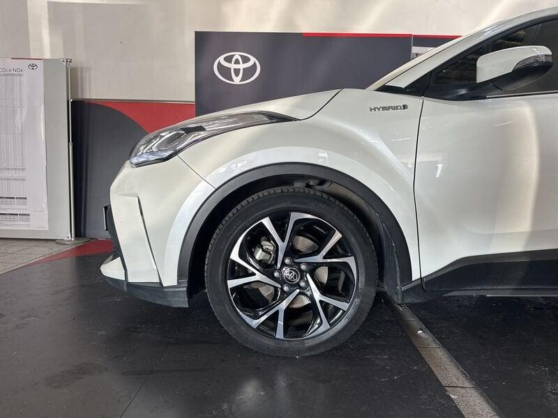 Toyota C-HR 1.8 Hybrid E-CVT Trend