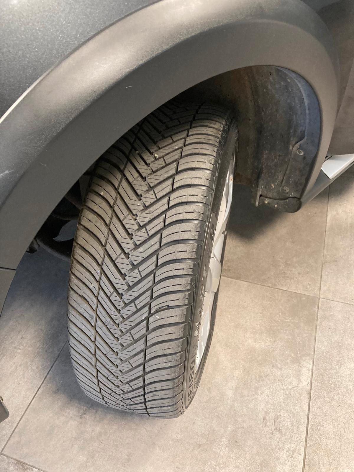 DACIA SANDERO 1.6 - IMPIANTO GPL ORIGINALE- SCAD. 2032