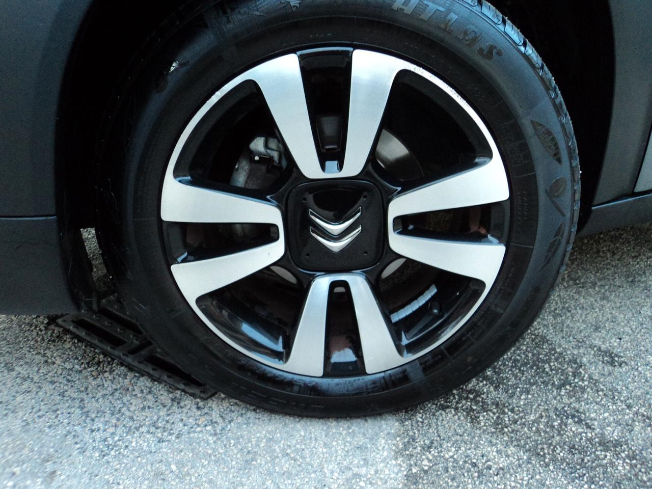 Citroen C3 Aircross PureTech 82 Shine GPL