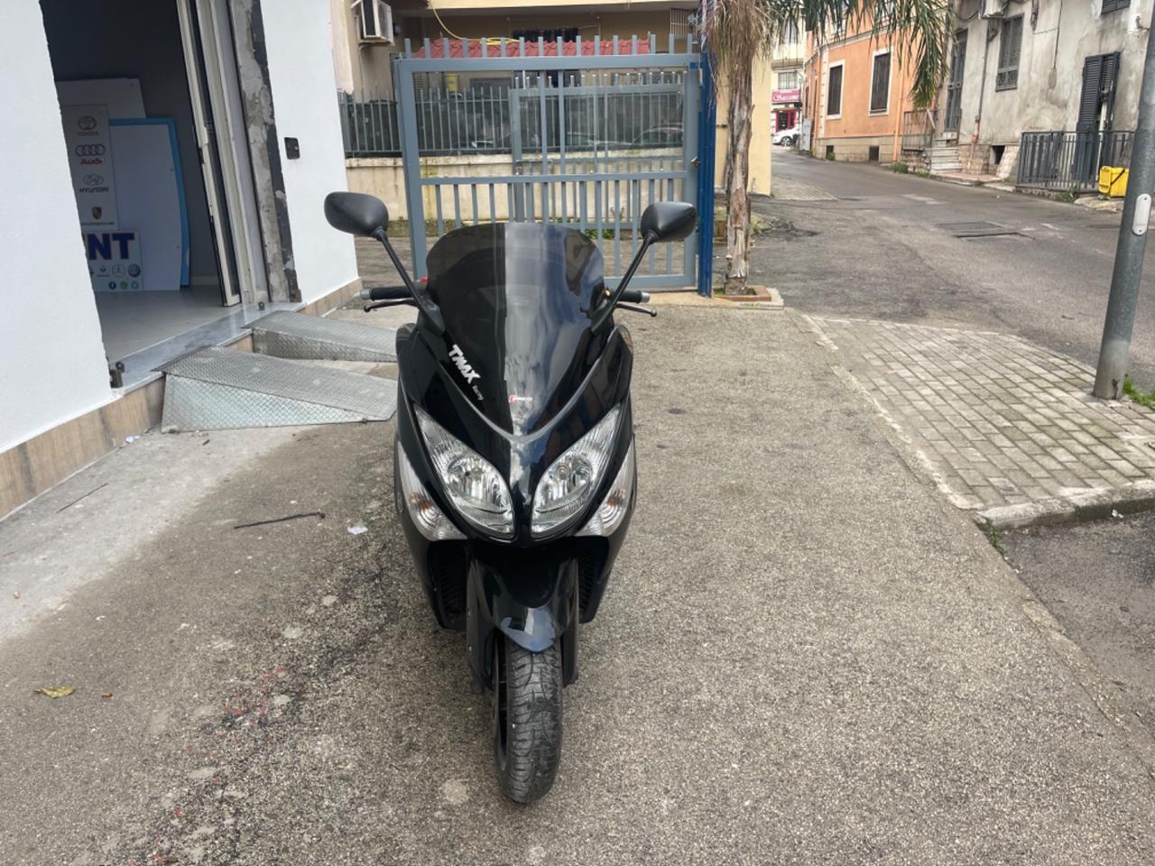 Yamaha T Max Tmax 500 bleck