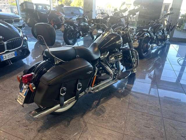 Harley-Davidson Altro FLHR Road King FLHRC
