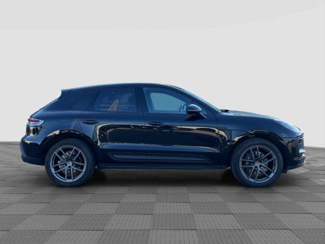 PORSCHE Macan Macan 2.0