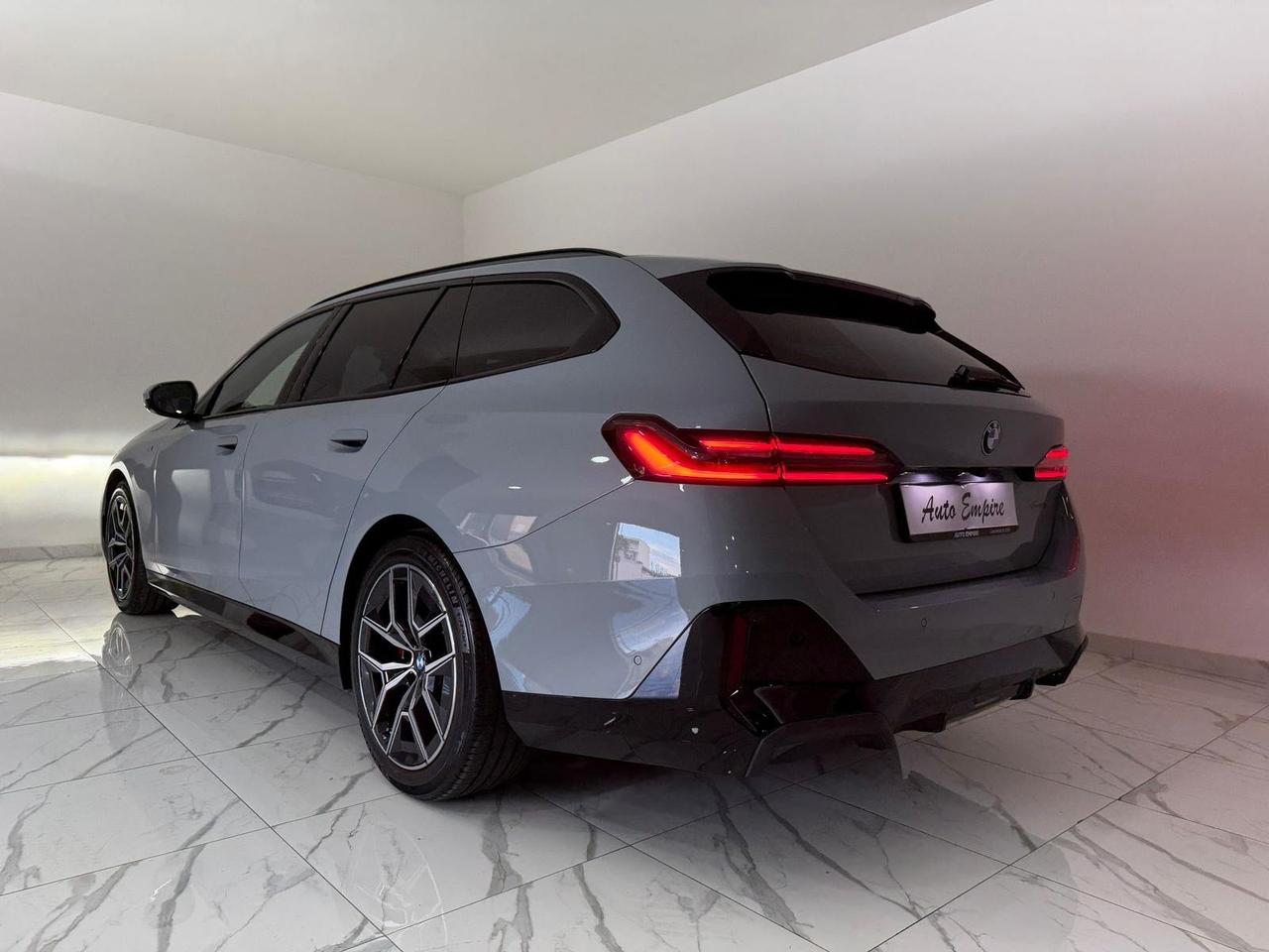 BMW 520D TOURING M-SPORT TETTO PANORAMICO