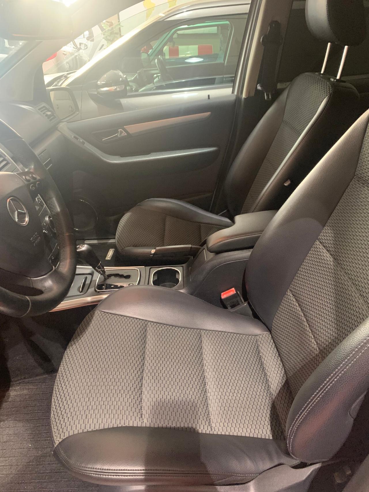 Mercedes-benz A 180 CDI Avantgarde AUTOMATIK-OTTIME CONDIZIONI-