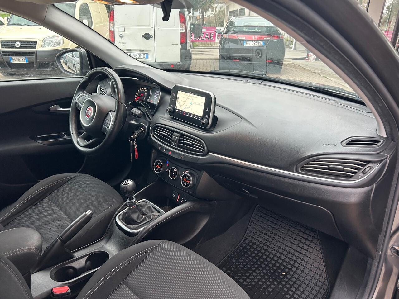 Fiat Tipo 1.6 Mjt S&S SW Lounge