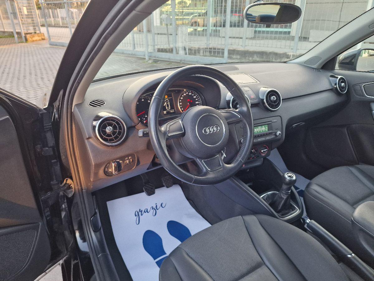 AUDI - A1 - 1.2 TFSI Attraction SLINE NEOPAT