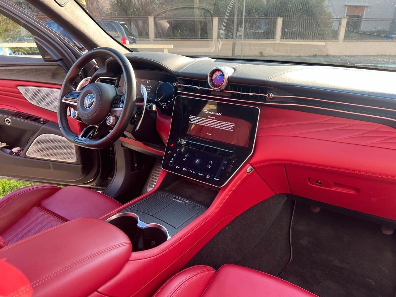 MASERATI GRECALE MHEV 330cv AWD MODENA