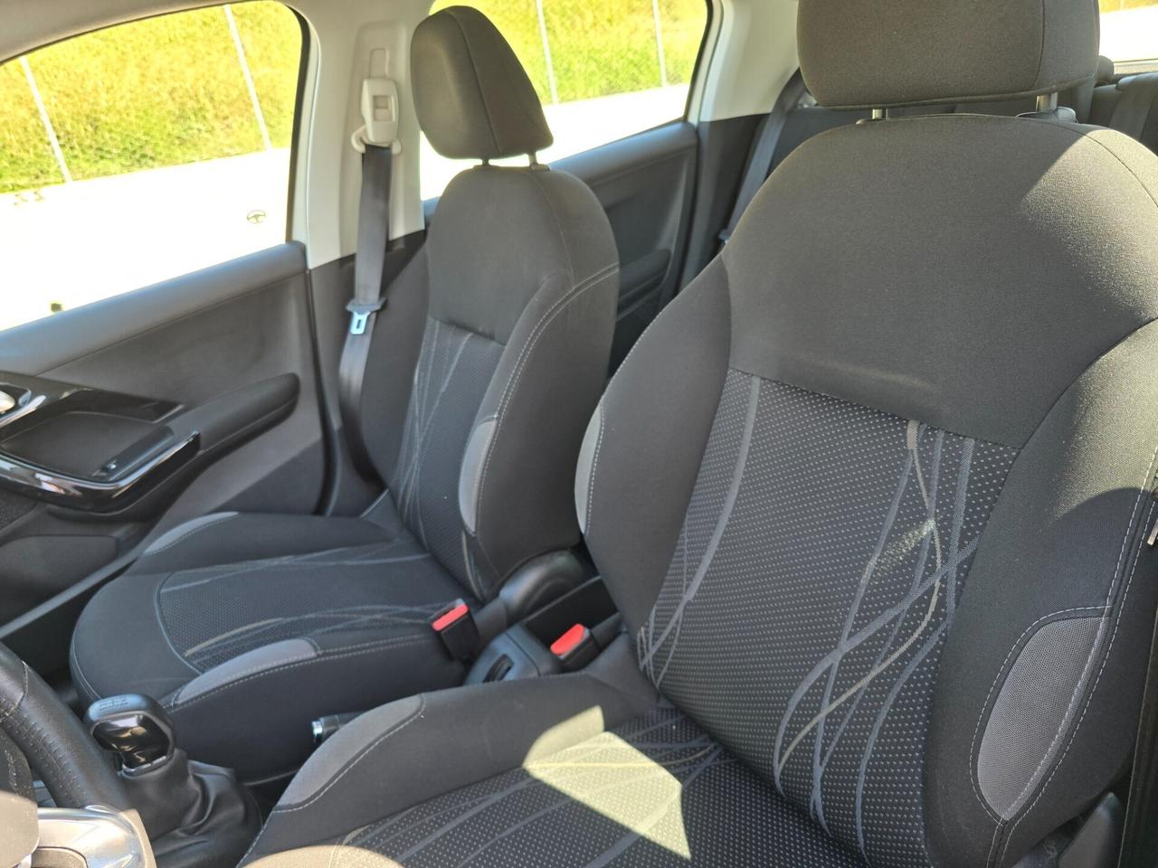 Peugeot 208 1.4 VTi 95 CV 5p. GPL Allure