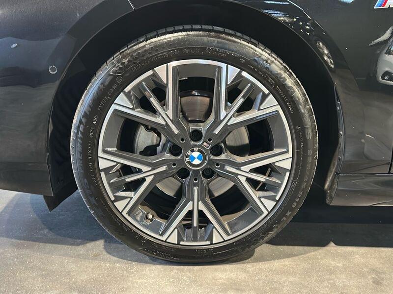 BMW Serie 1 120i 48V MSport mild hybrid automatica