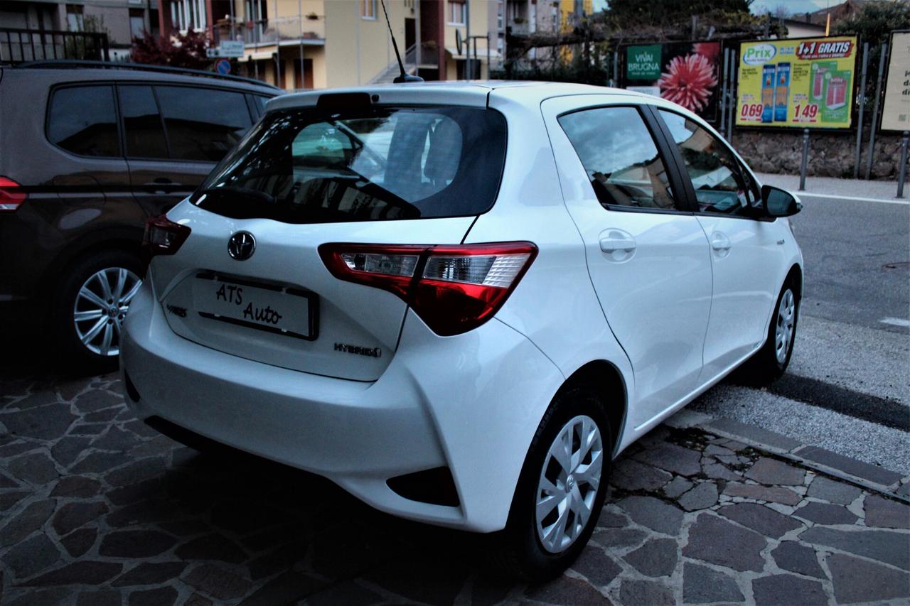 Toyota Yaris 1.5 Hybrid 5 porte Business