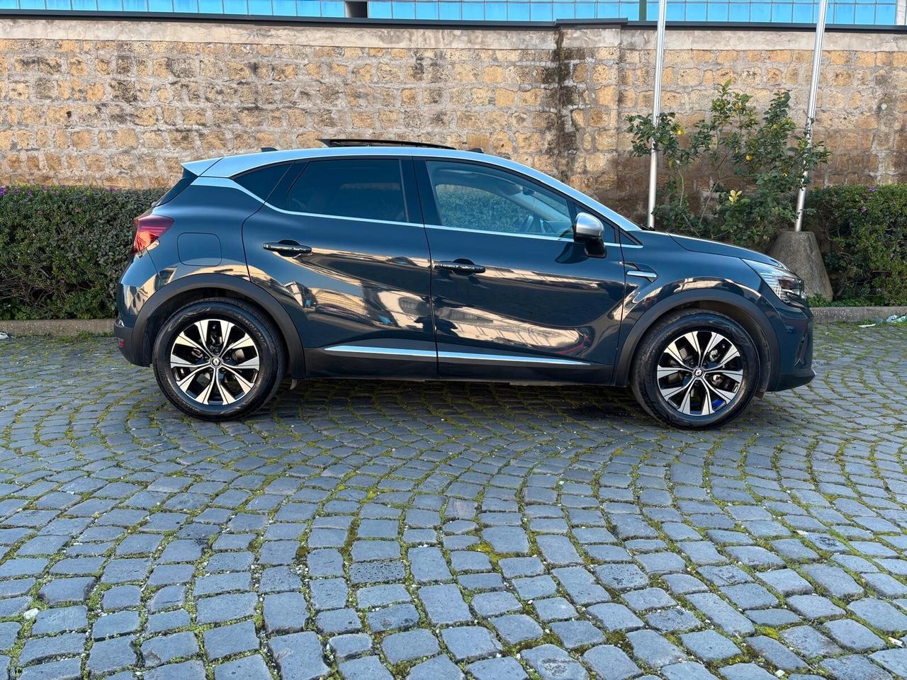 Renault Captur Full Hybrid E-Tech 145 CV Techno