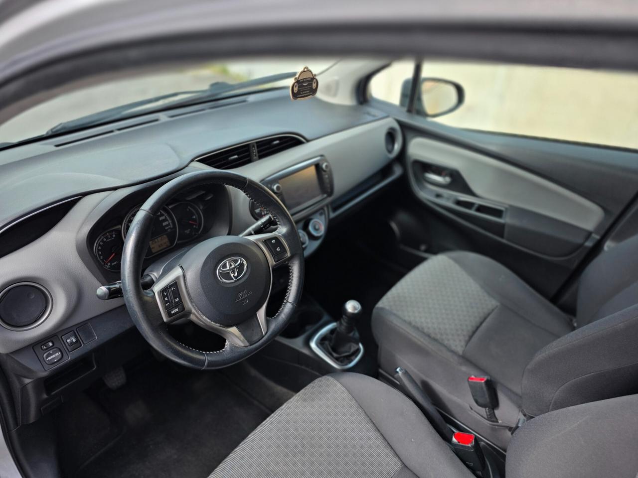 Toyota Yaris 1.0 5 porte Lounge