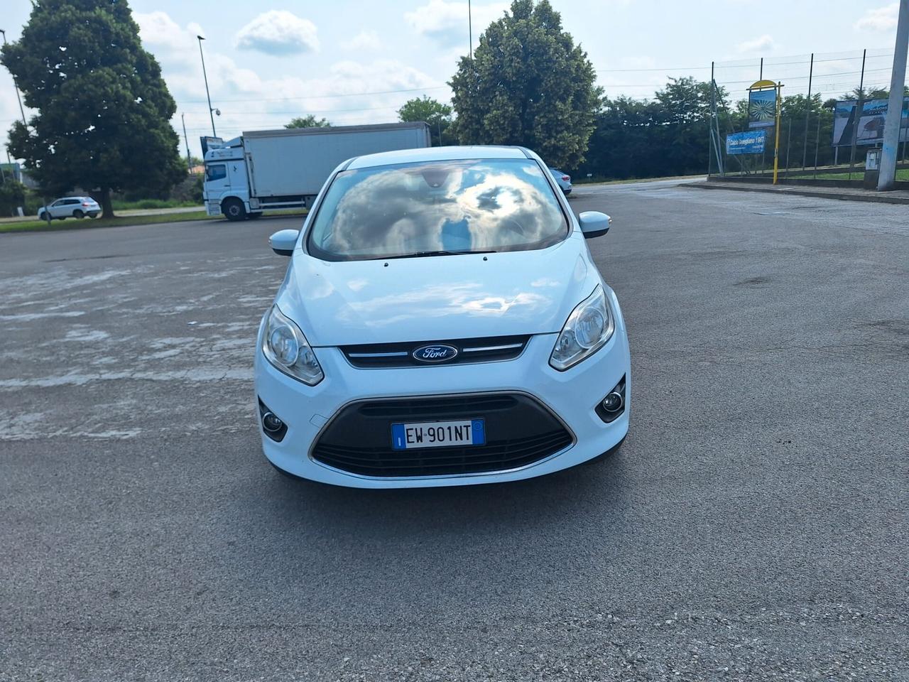 Ford C-Max 1.6 TDCi 115CV Titanium