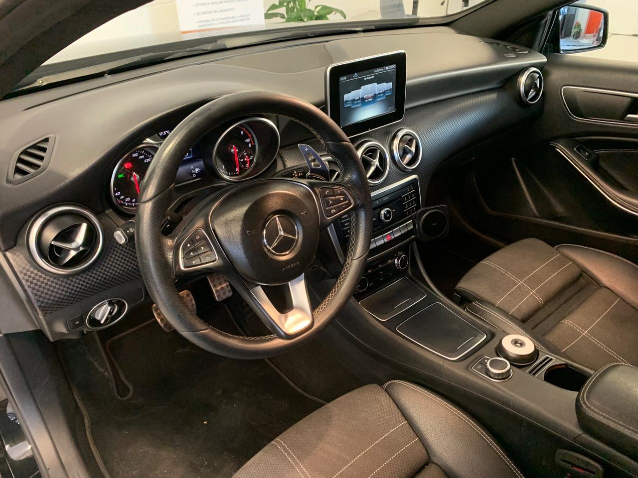 Mercedes-benz A 200 d Automatic 4Matic Sport AMG Line