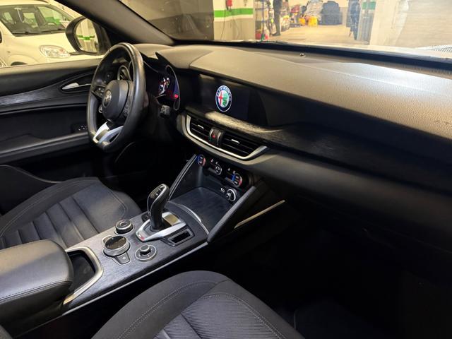 ALFA ROMEO Stelvio 2.2 t Q4 190cv#CAMBIO AT8#C.LEGA19 NERI#UNIPRO