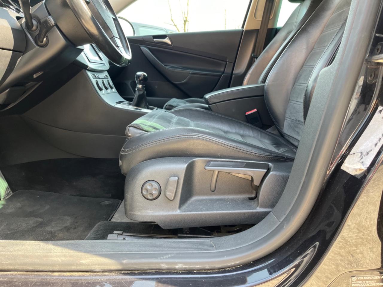 Volkswagen Passat 2.0 TDI DPF Var. Highline