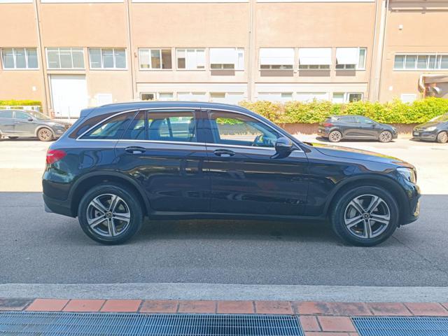 MERCEDES-BENZ GLC 220 d 4Matic Business