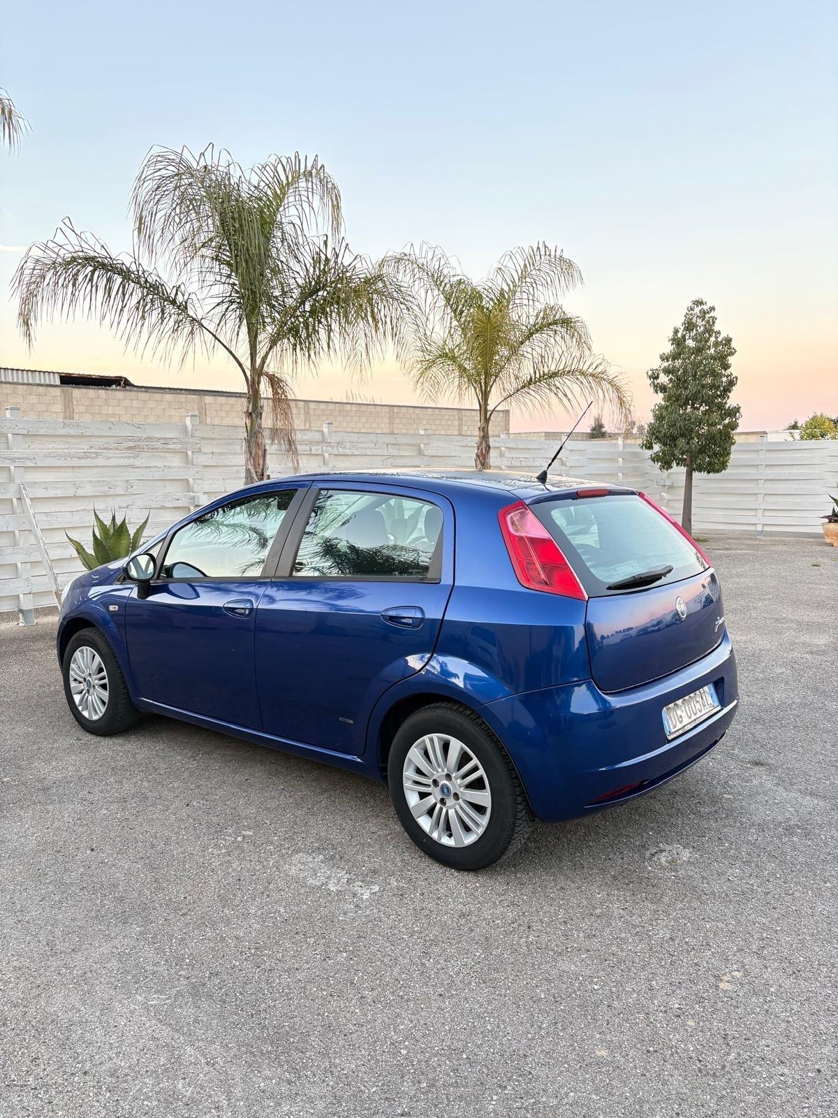 FIAT GRANDE PUNTO 1.2 BENZINA