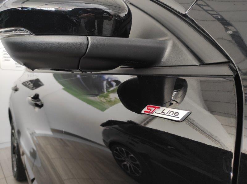 FORD Kuga 3ª serie - Kuga 2.5 Full Hybrid 183 CV CVT AWD ST-Line X