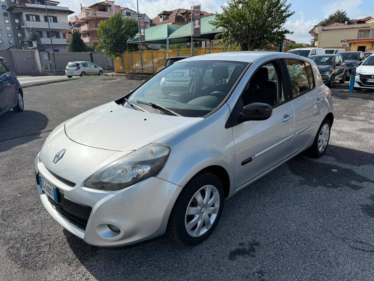 RENAULT CLIO 5PORTE 1.2 16V 75CV BENZINA