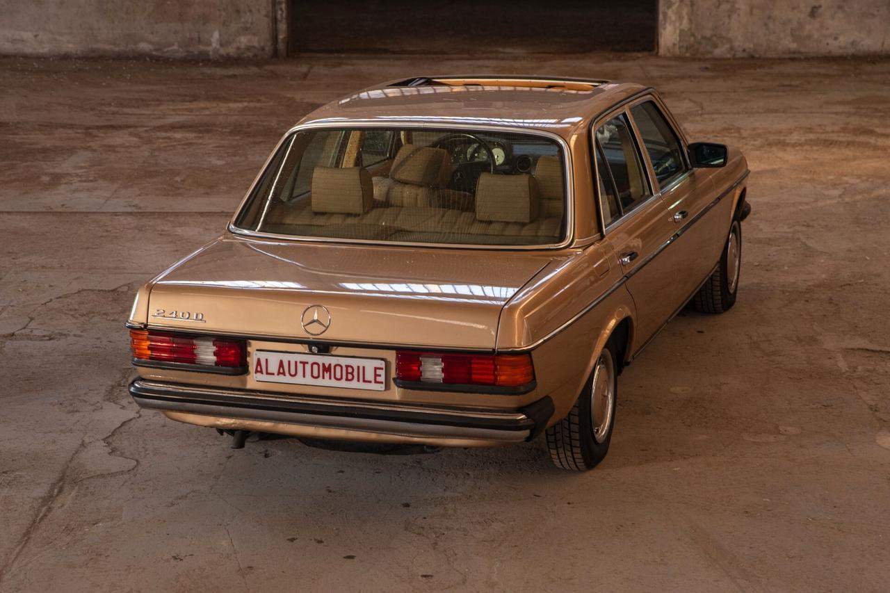 Mercedes-benz 240 D