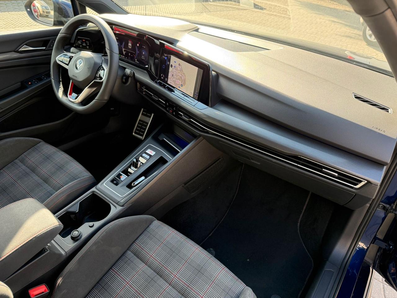 Volkswagen Golf GTI 2.0 DSG