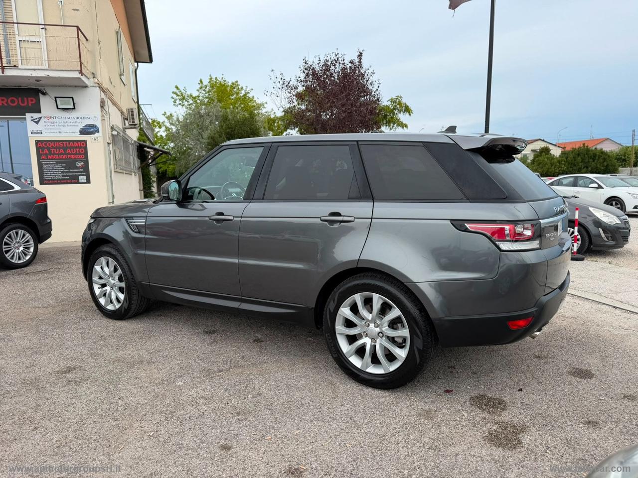 LAND ROVER Range Rover SPORT 3.0 TDV6 HSE