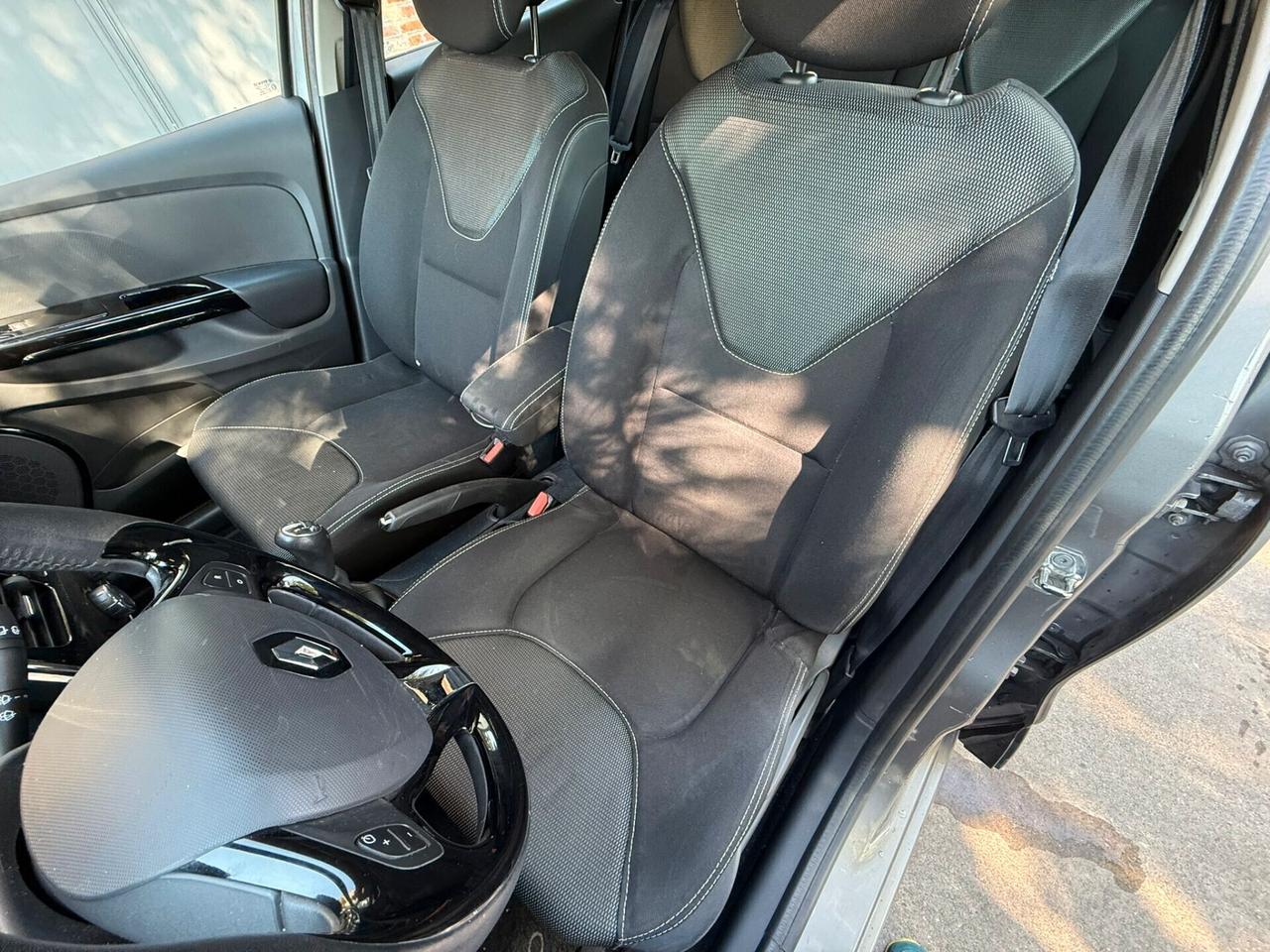 Renault Clio 1.5 dci DIESEL Live 55KW