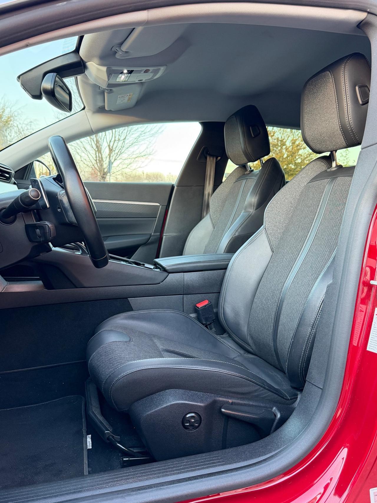 Peugeot 508 BlueHDi 130 Stop&Start EAT8 SW Allure