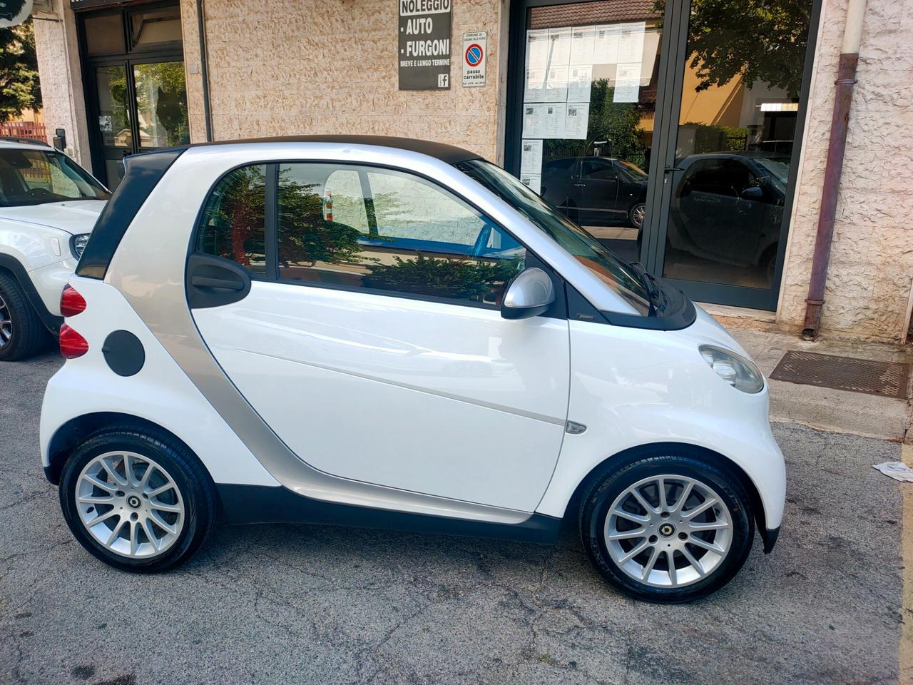 Smart ForTwo 1000 52 kW coupé passion