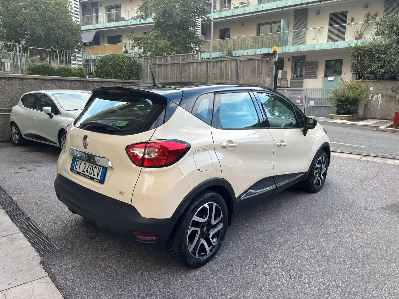 Renault Captur 1.5 dCi 8V 90 CV EDC Energy R-Link PREZZO REALE