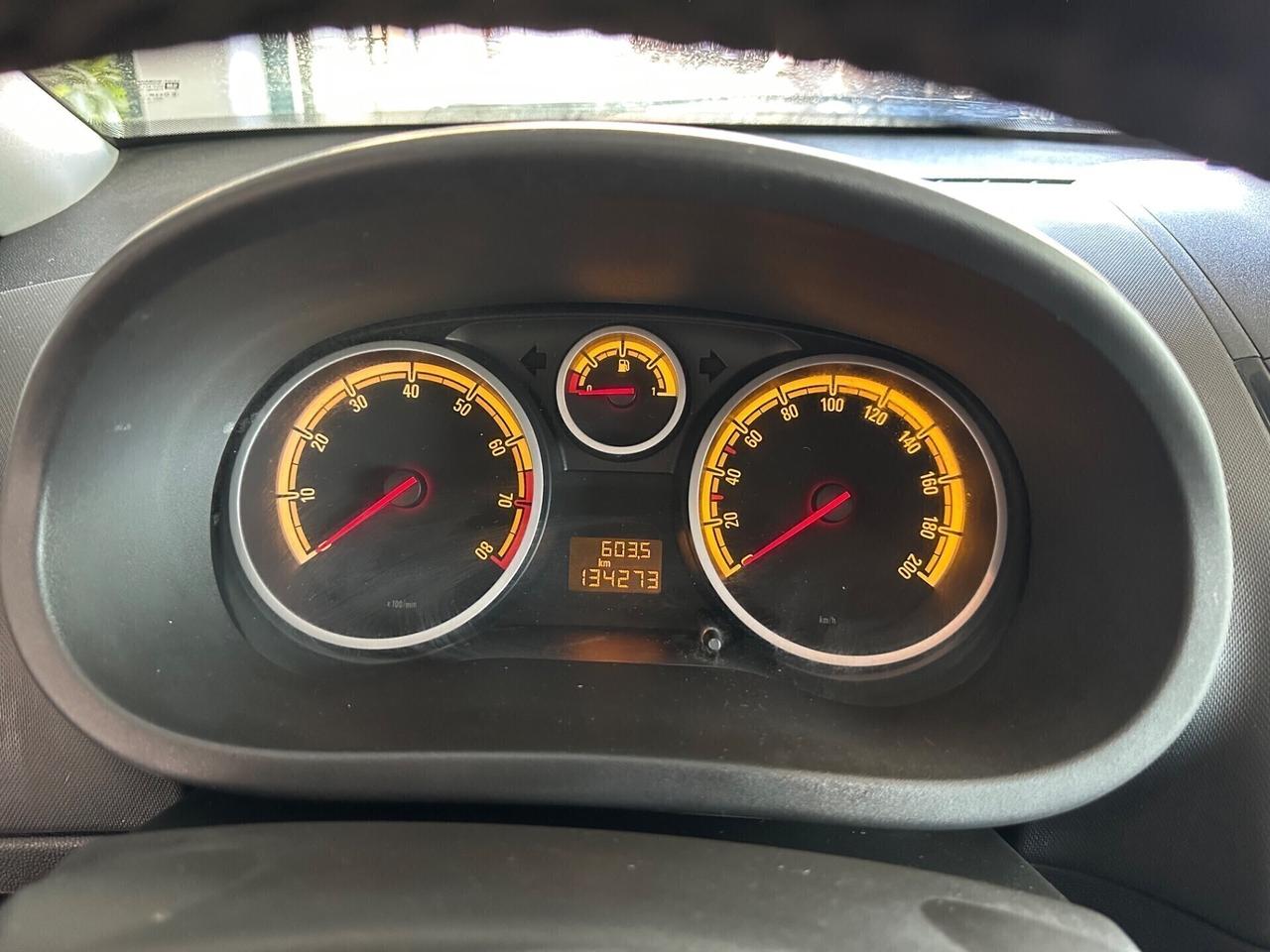Opel Corsa 1.2 85Cv GPL Neopatentati